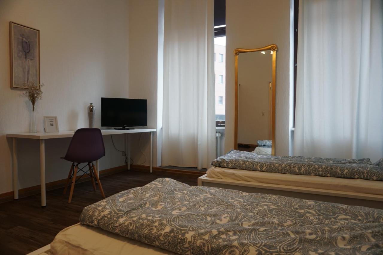 Pension Stadtmitte Garni Karlsruhe Exteriör bild