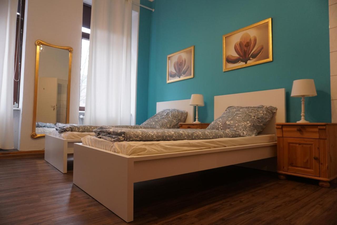 Pension Stadtmitte Garni Karlsruhe Exteriör bild